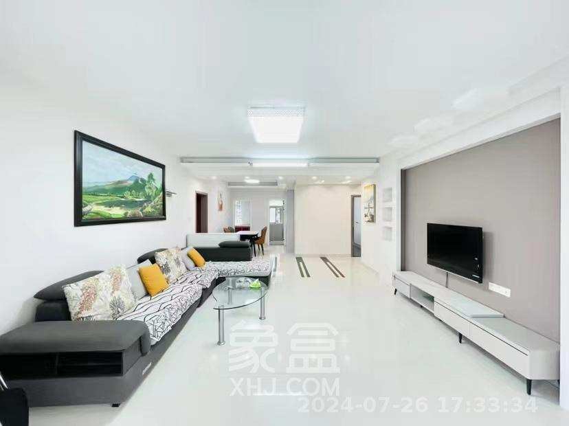鸿景雅苑  3室2厅1卫    4200.0元/月室内图1