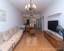 悦湖山  1室2厅1卫    2600.0元/月