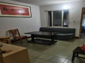 超硬材料厂（单位房）  4室2厅2卫    39.0万