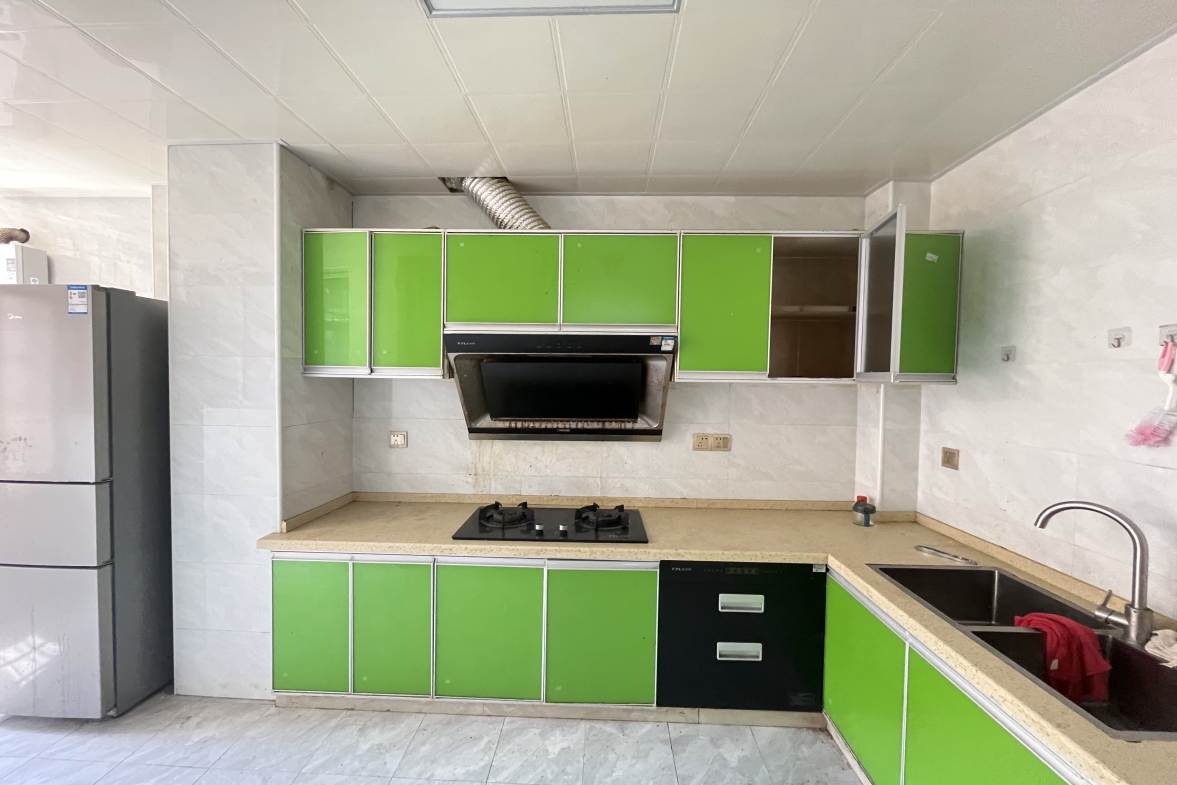 吉泰丽园  3室2厅2卫    1600.0元/月室内图