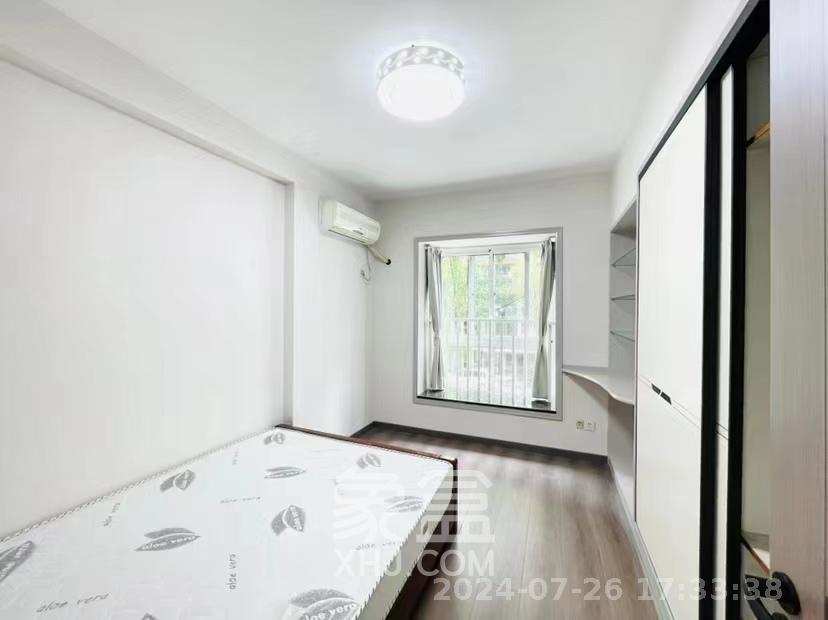鸿景雅苑  3室2厅1卫    4200.0元/月室内图