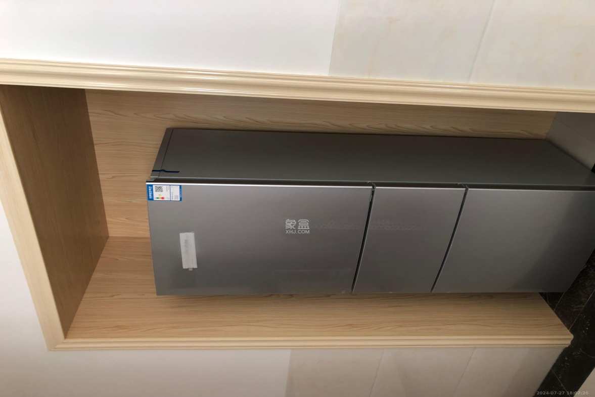 家兴苑  1室2厅1卫   2700.00元/月室内图