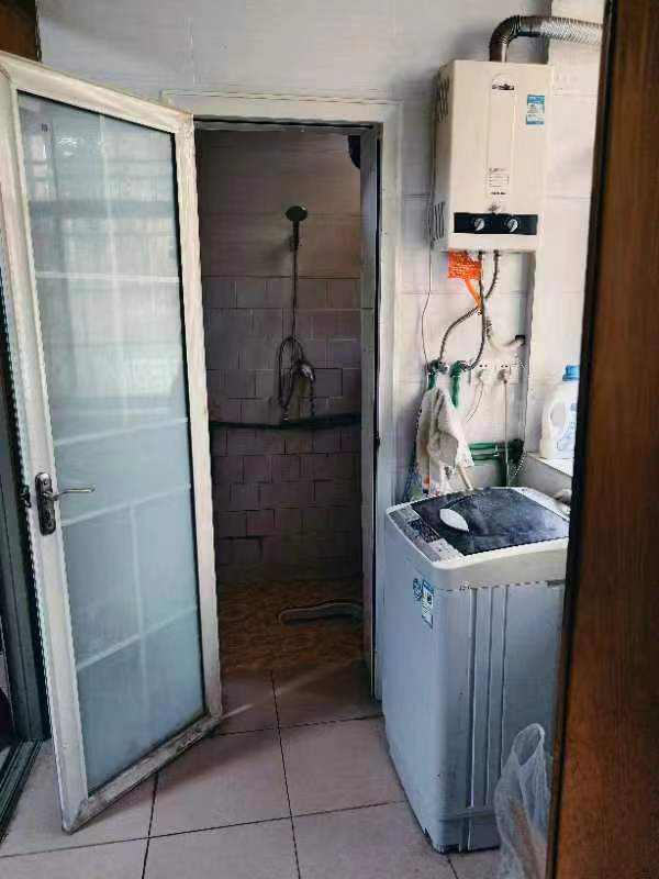 五义苑(人文师范学院家属楼内) 2室1厅1卫 800.0元/月 五义苑(人文师范学院家属楼内) 2室1厅1卫 800.0元/月室内图