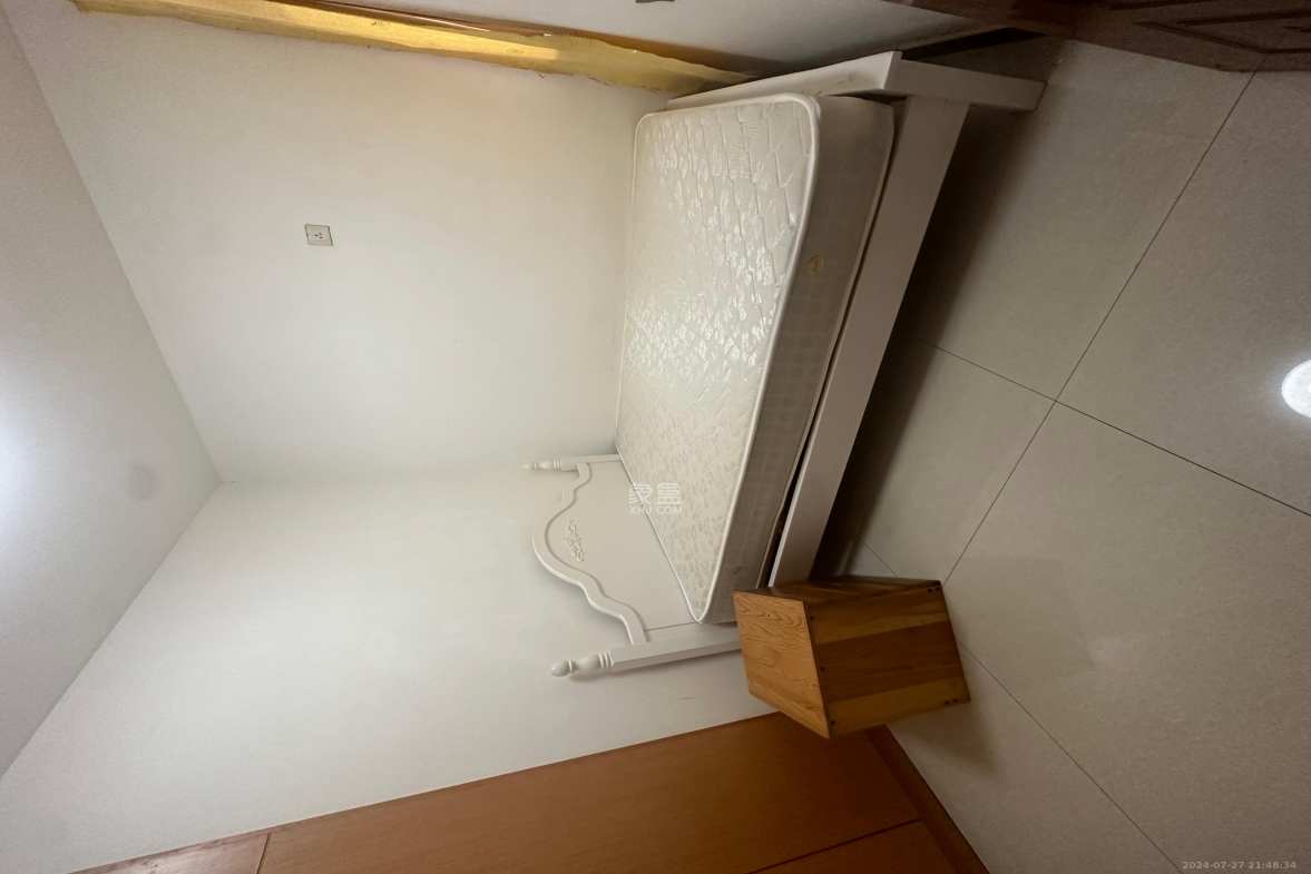 鄱阳小区  3室2厅1卫   1600.00元/月室内图