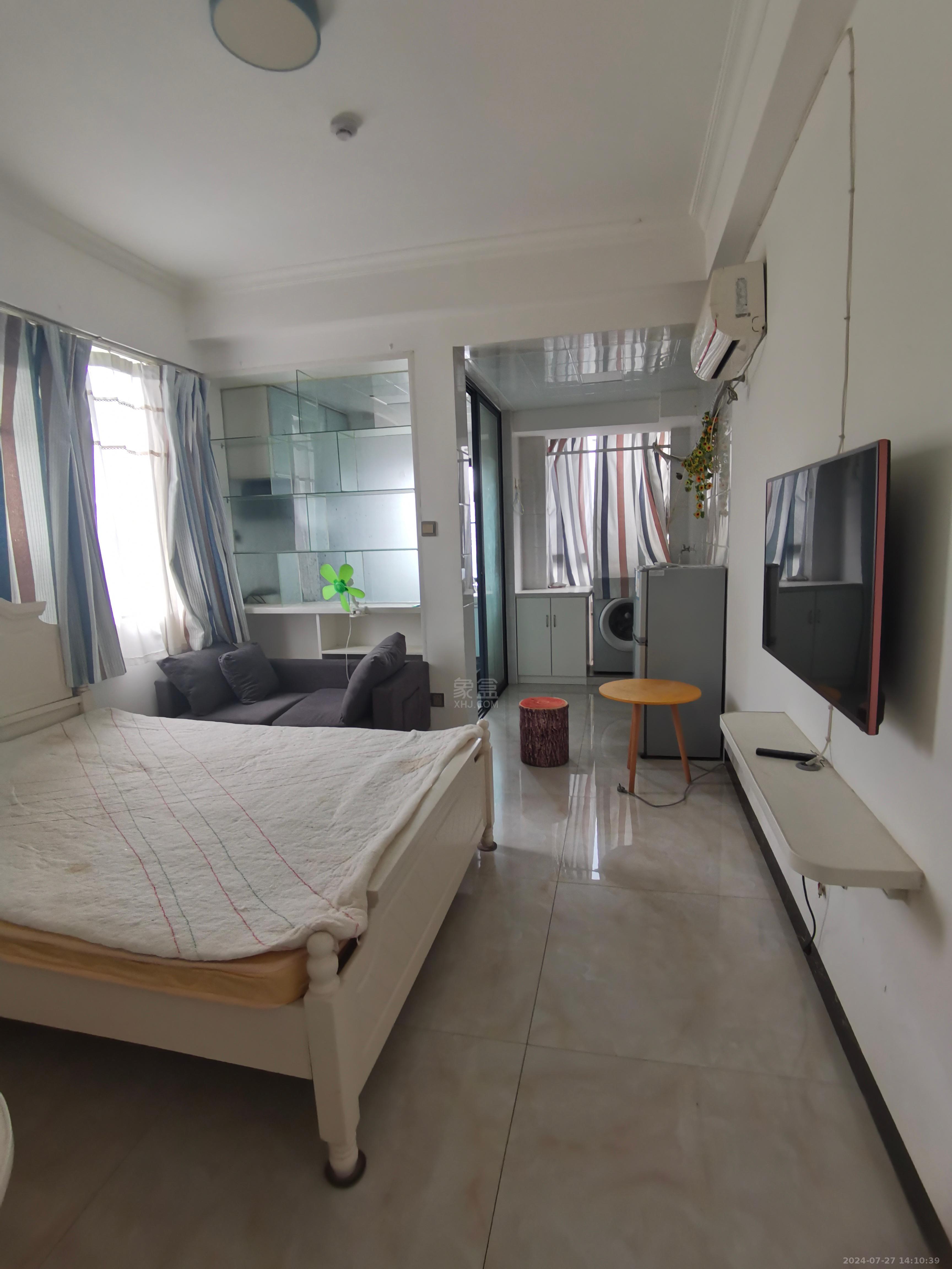 中建御山和苑  1室1厅1卫    1200.0元/月