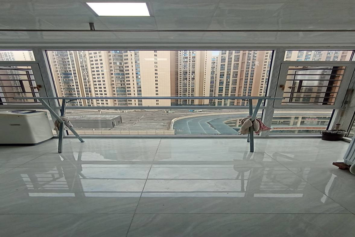 百弘学府城 1室1厅1卫 1200.0元/月 百弘学府城 1室1厅1卫 1200.0元/月室内图