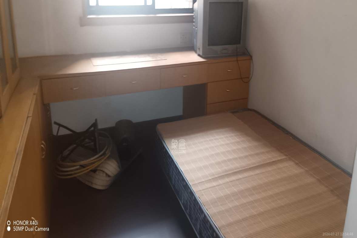 建行芙蓉支行宿舍  3室2厅2卫   3500.00元/月室内图