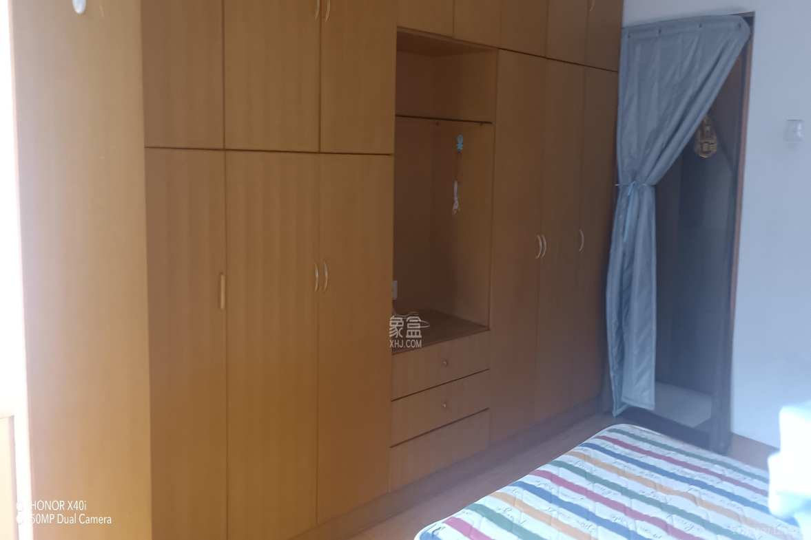 建行芙蓉支行宿舍  3室2厅2卫   3500.00元/月室内图
