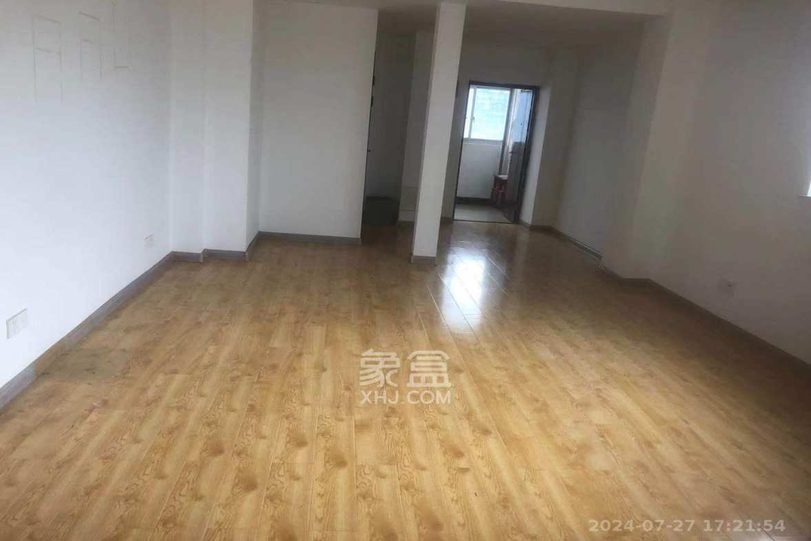 鸿飞大厦  1室1厅1卫   2200.00元/月室内图1