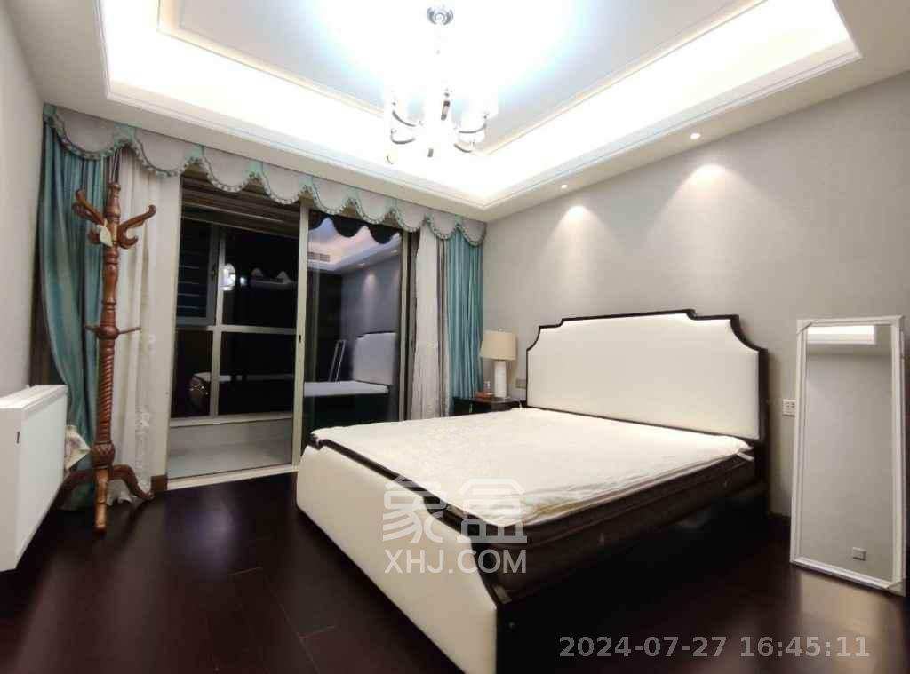 梅溪湖金茂府（金茂广场）（金茂览秀城）  4室2厅2卫   6500.00元/月室内图