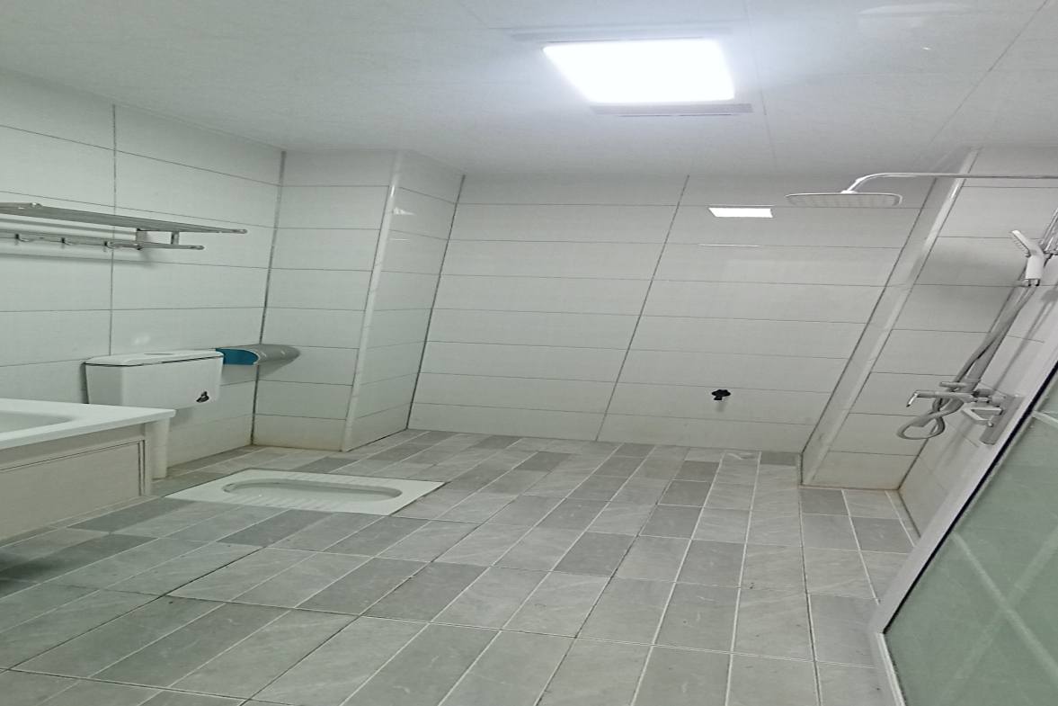 百弘学府城 1室1厅1卫 1200.0元/月 百弘学府城 1室1厅1卫 1200.0元/月室内图