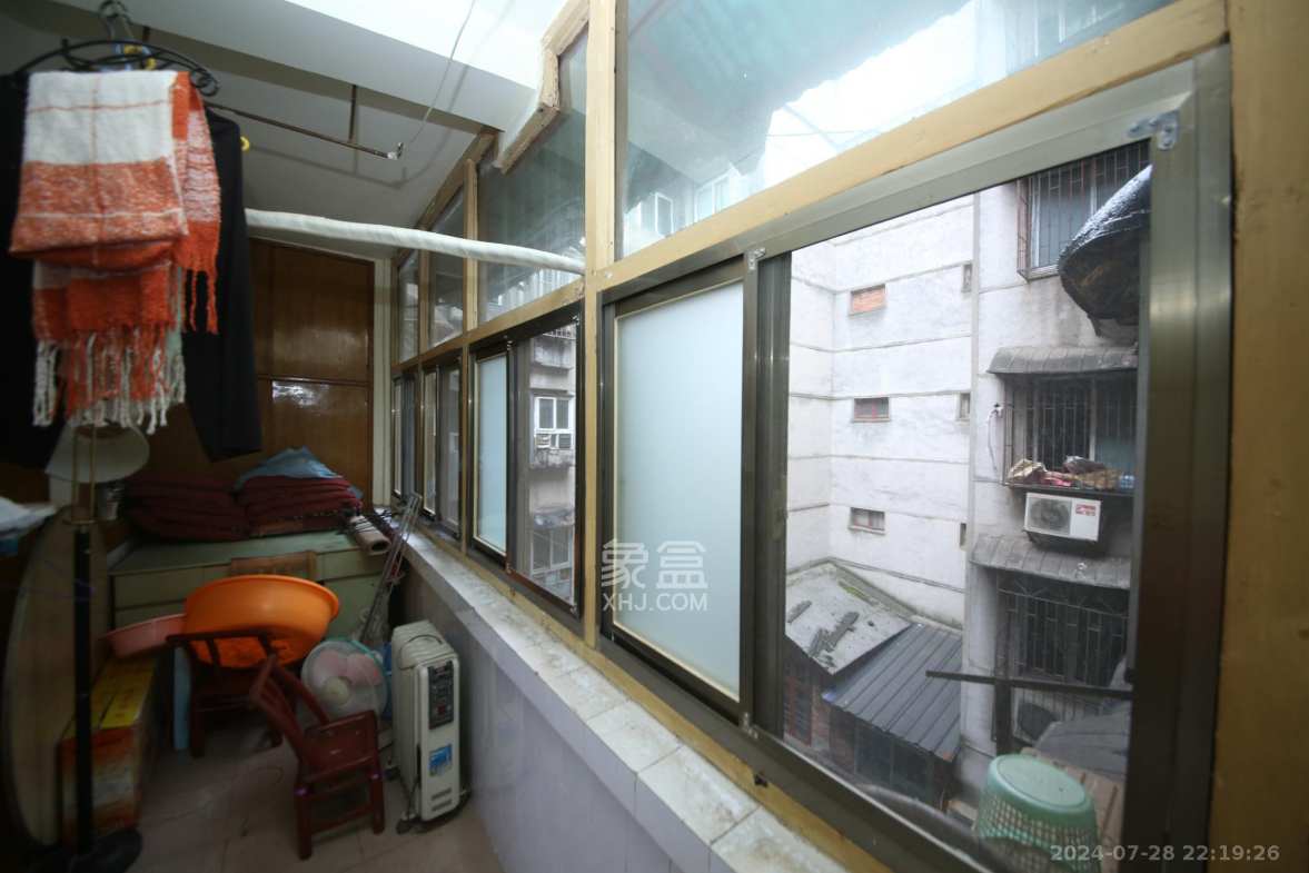 市直属机关宿舍  3室2厅1卫   1700.00元/月室内图