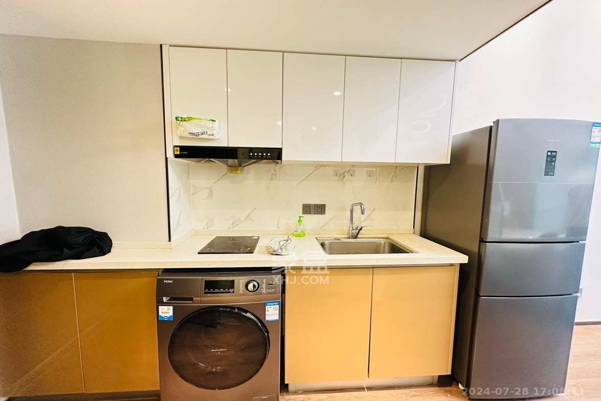 达美寰宇中心 2室1厅1卫 2700.0元/月 达美寰宇中心 2室1厅1卫 2700.0元/月室内图