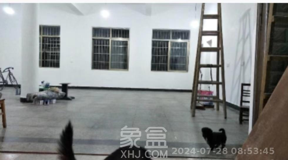 红星安置小区   100.0㎡      4200.0元/月室内图