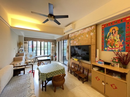 万科湖畔三期  2室1厅1卫    230.0万