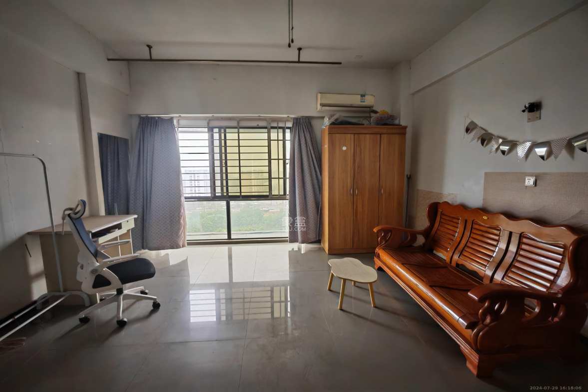 生活艺术城  1室1厅1卫    1200.0元/月室内图