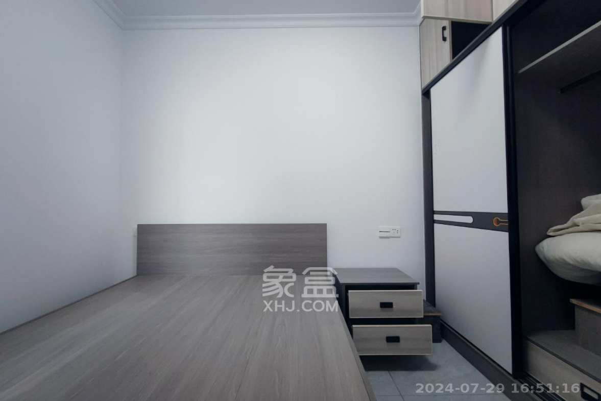 福天星中心(福天星雅苑) 3室3厅1卫 2450.0元/月 福天星中心(福天星雅苑) 3室3厅1卫 2450.0元/月室内图