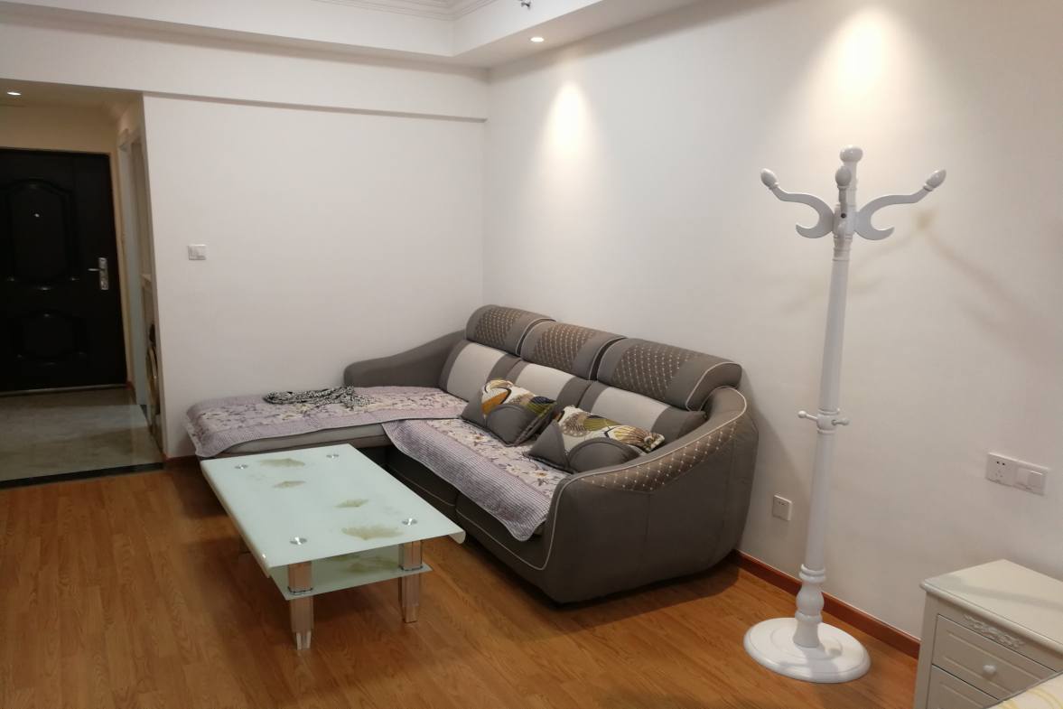 五江碧桂园城市广场  1室1厅1卫    35.0万 五江碧桂园城市广场  1室1厅1卫    35.0万客厅