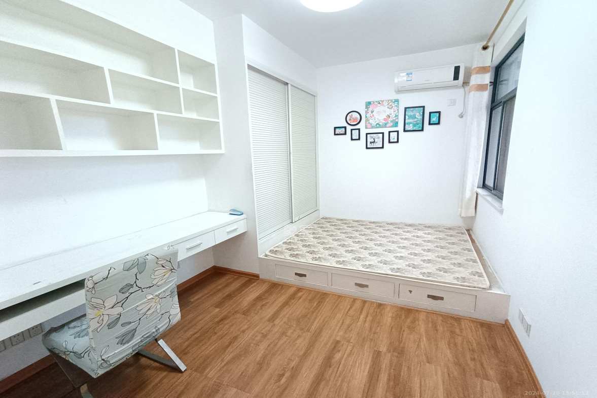 青园  3室2厅2卫   3500.00元/月室内图