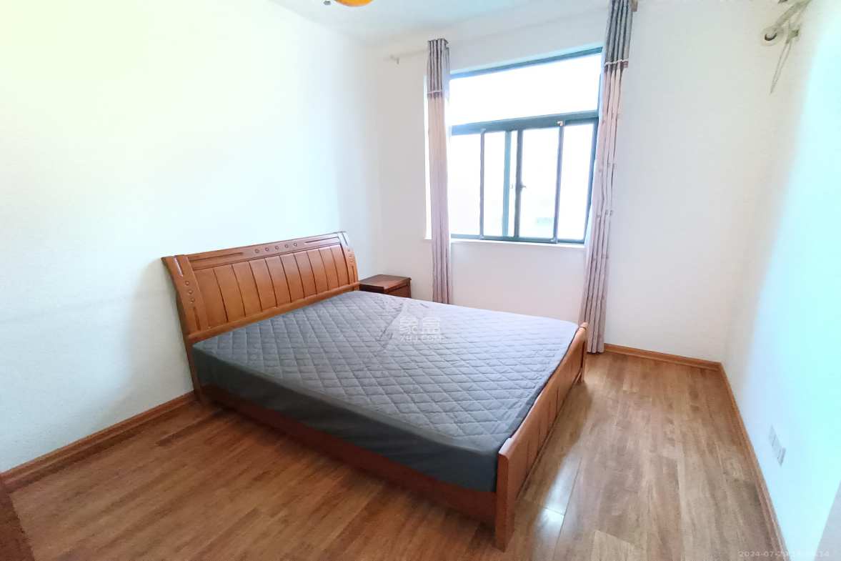 青园  3室2厅2卫   3500.00元/月室内图