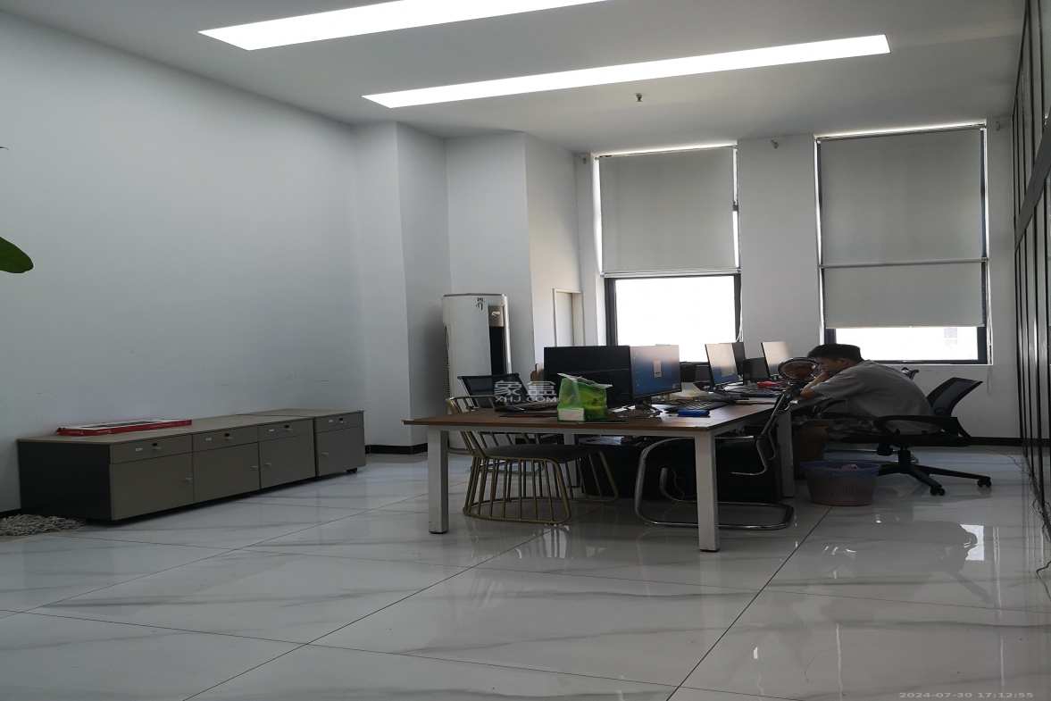 华润置地广场二期  1室0厅0卫    4500.0元/月室内图