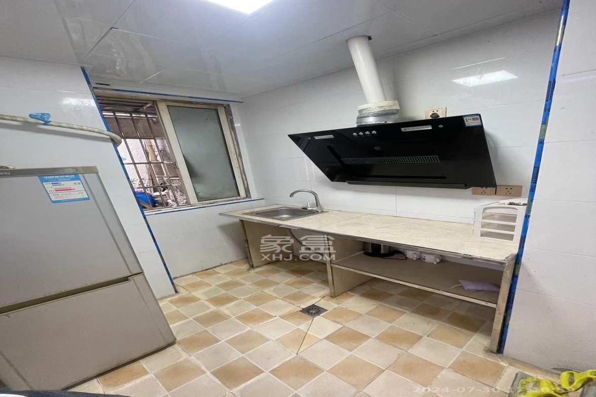 城市动力  1室0厅1卫   1100.00元/月室内图