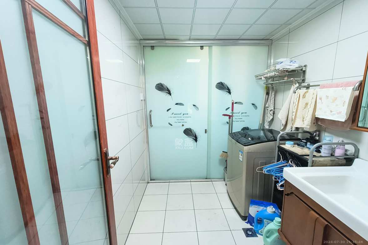 朝正美苑  3室2厅2卫   3000.00元/月室内图1