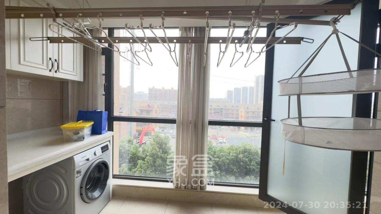 运达中央广场一、二期  3室2厅3卫   20000.00元/月室内图