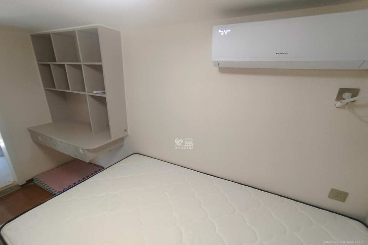 北辰时光里  1室0厅0卫   3500.00元/月室内图