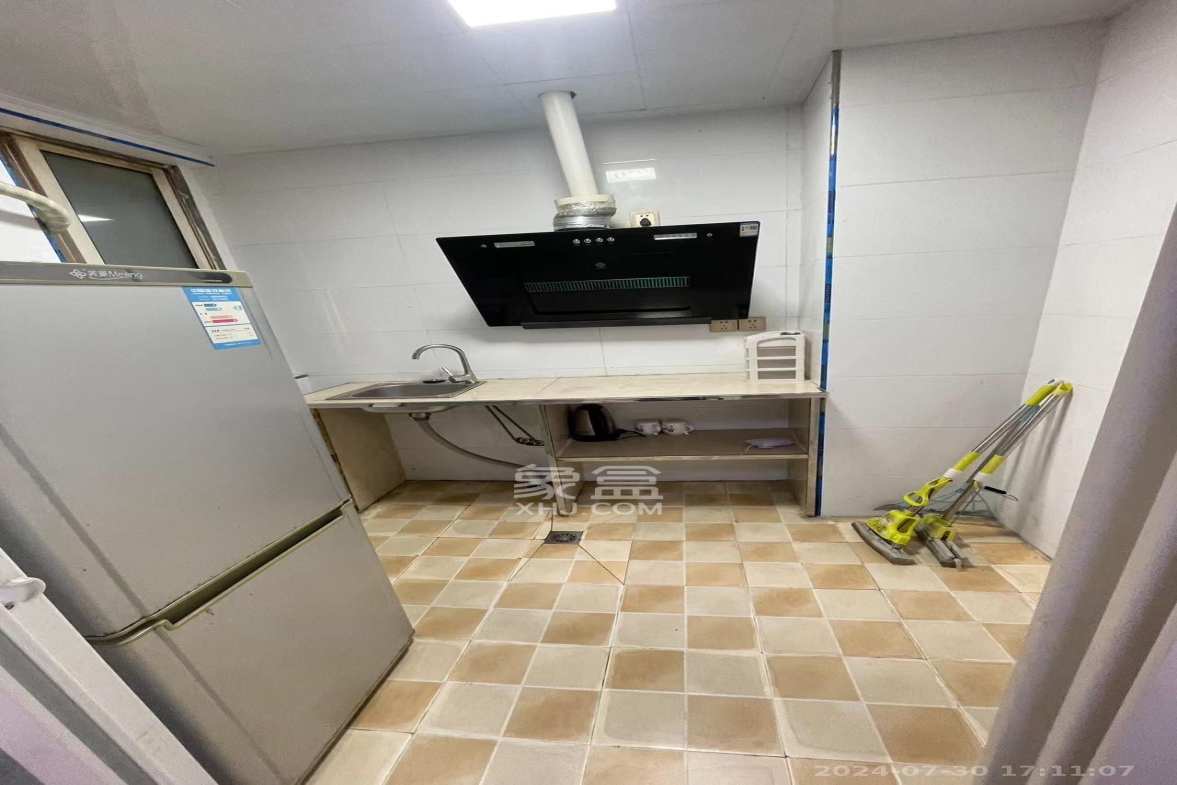 城市动力  1室0厅1卫   1100.00元/月室内图