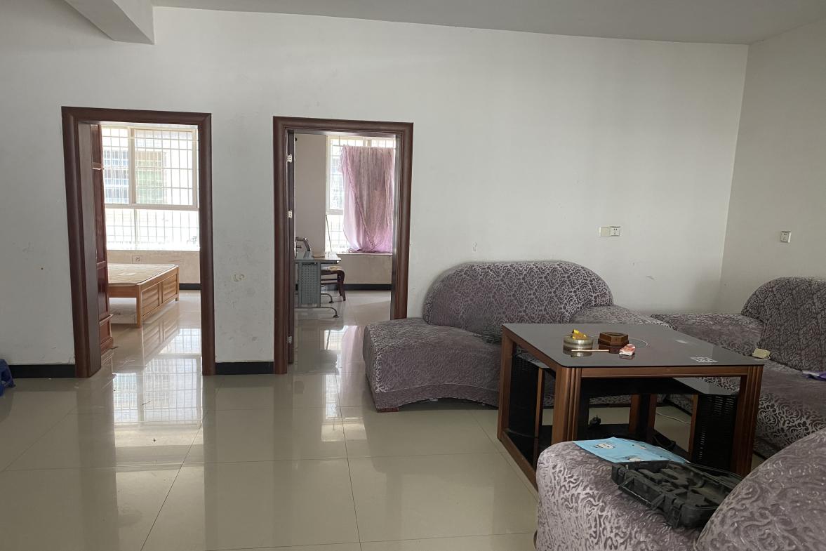 罗家小区西区 2室1厅1卫 900.0元/月 罗家小区西区 2室1厅1卫 900.0元/月室内图