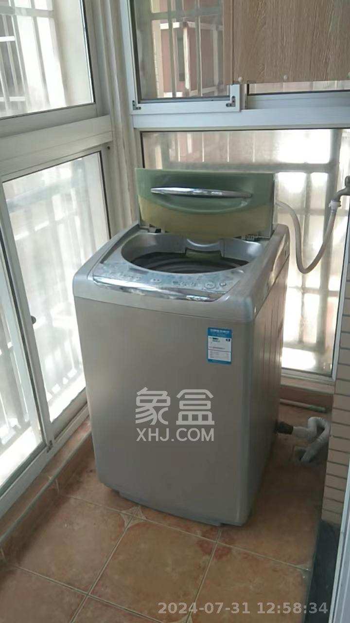 和沁园  3室1厅2卫   2600.00元/月室内图