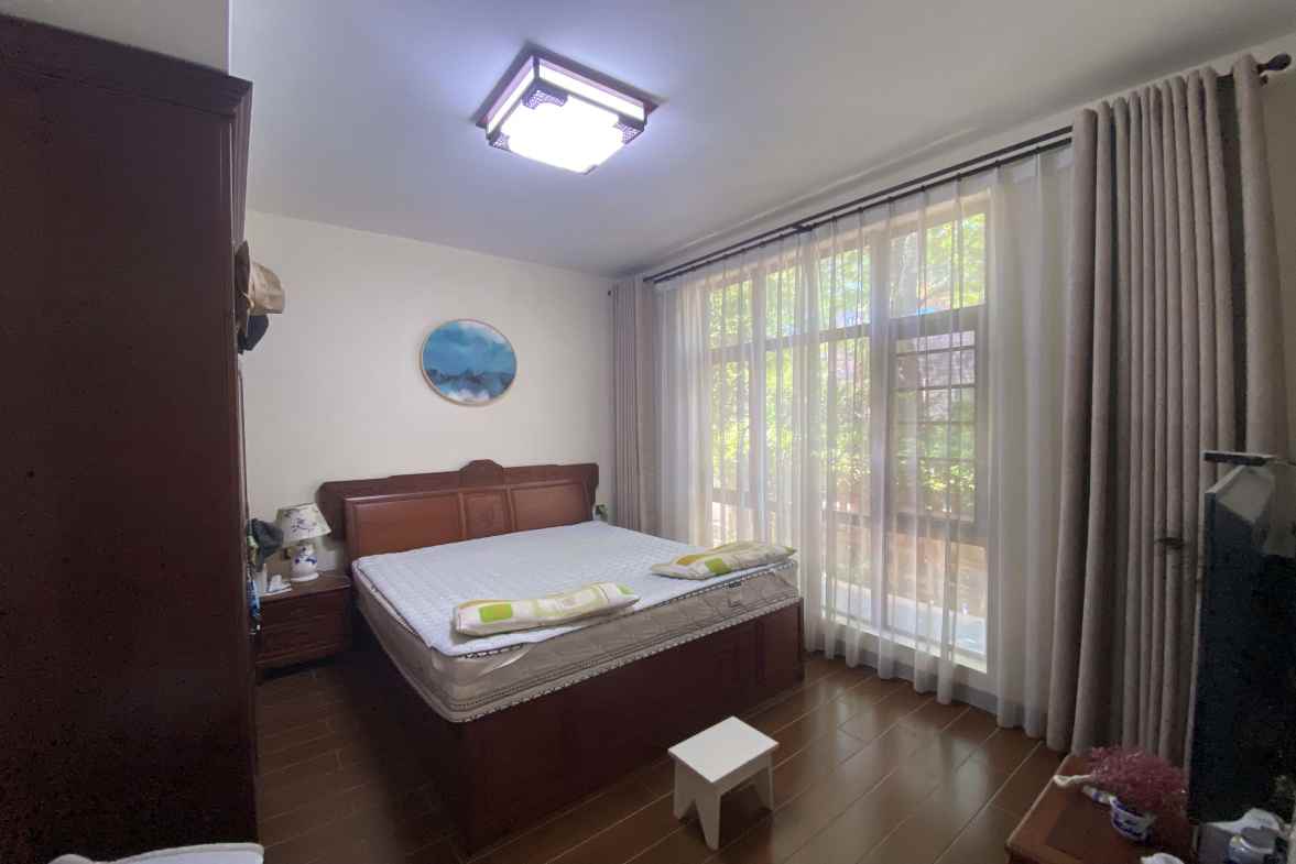 信达海天下  5室2厅5卫   900.00万室内图