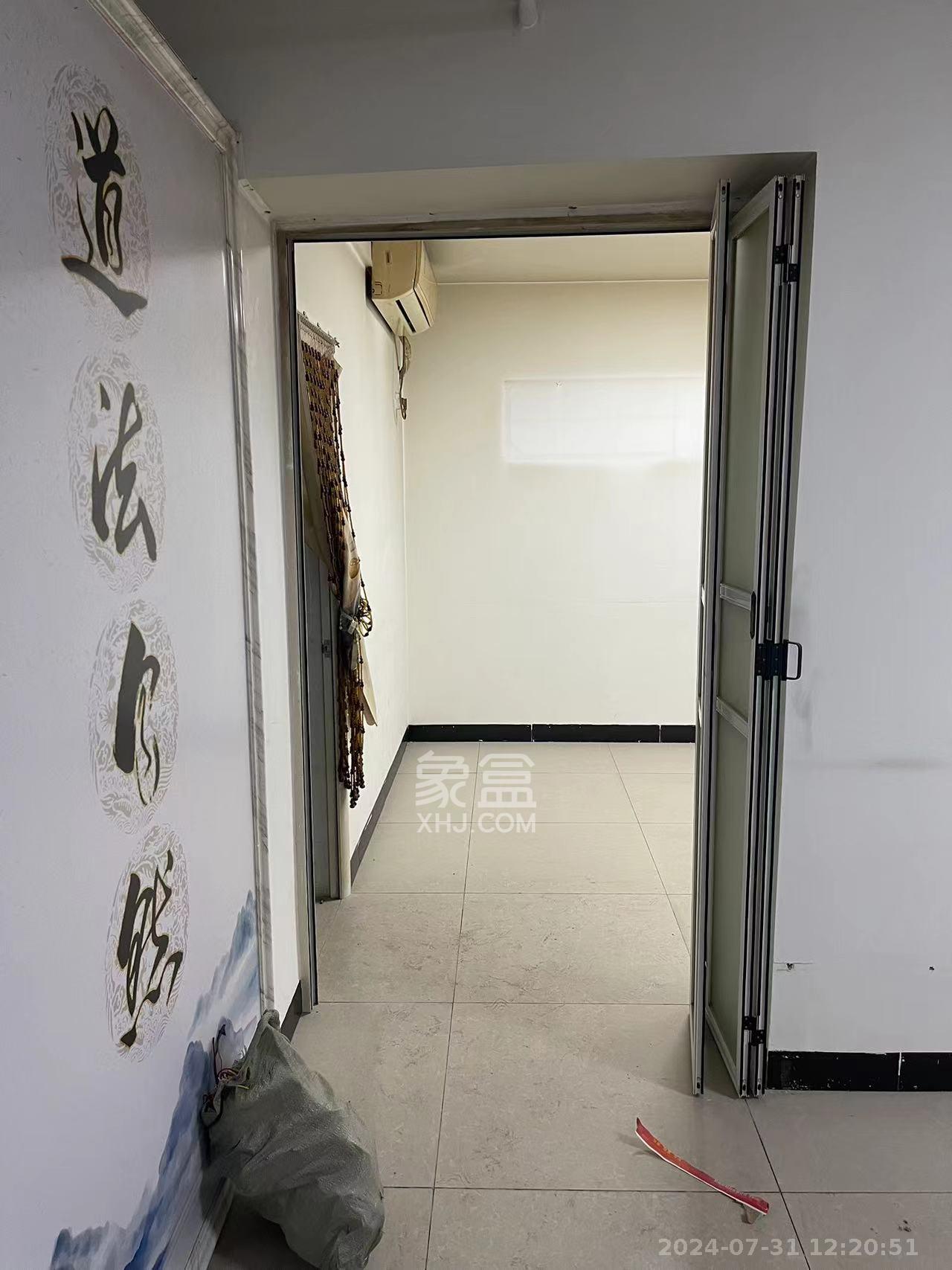 德思勤城市广场（宝格丽公寓）   177.0㎡      7000.0元/月室内图