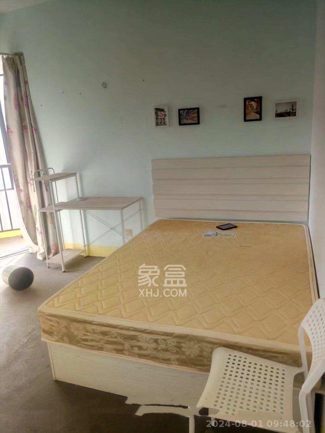 西城龙庭  4室2厅2卫   2200.00元/月室内图