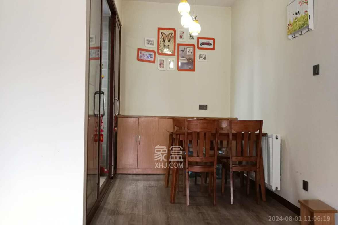 建发汇金国际  3室2厅2卫   2700.00元/月室内图