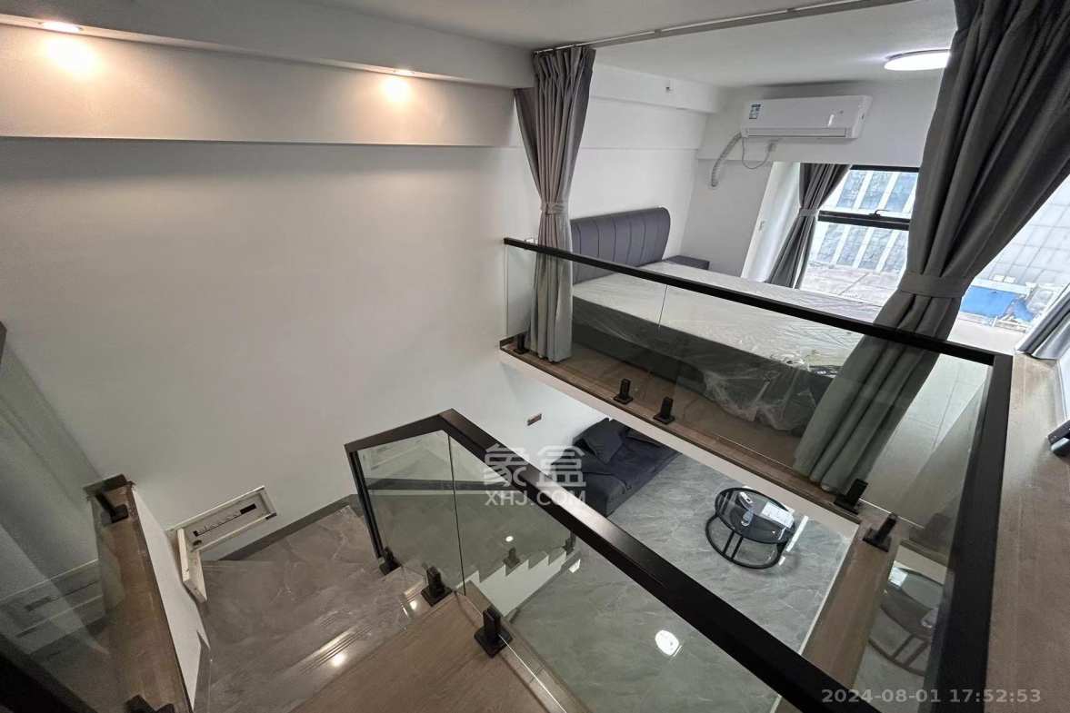 碧桂园印象  2室2厅1卫    2300.0元/月室内图