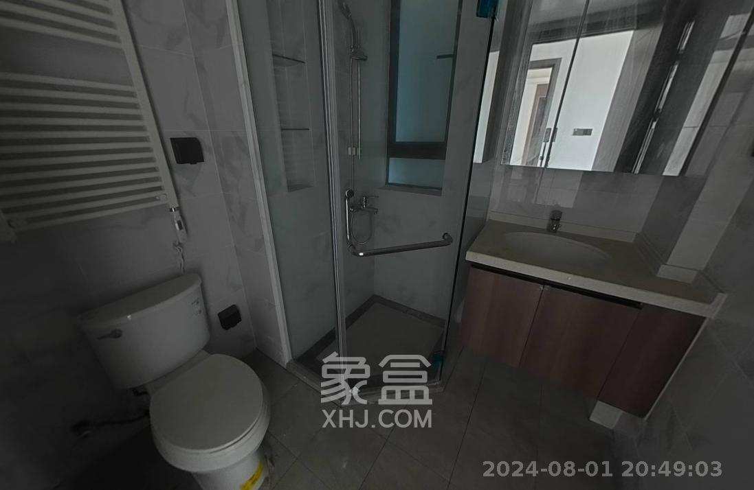 绿地V岛  3室2厅2卫    3000.0元/月室内图