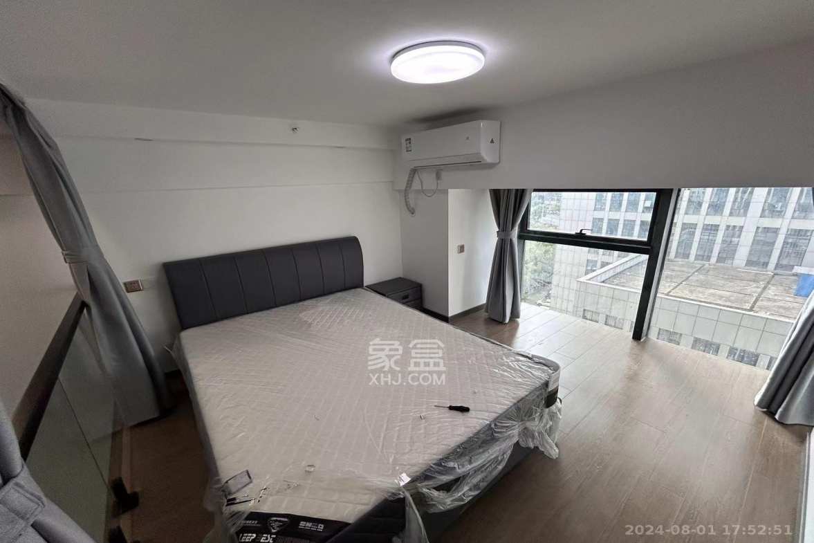 碧桂园印象  2室2厅1卫    2300.0元/月室内图