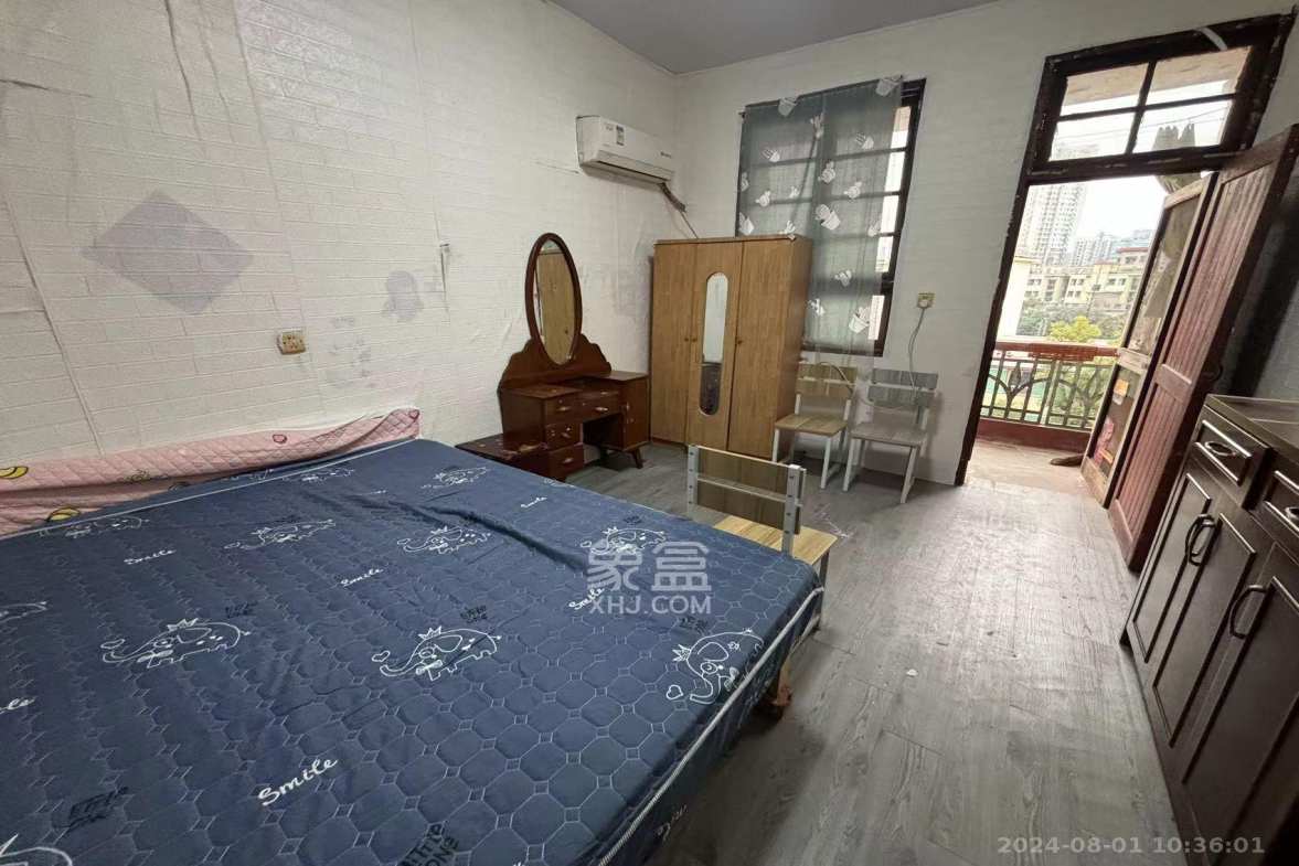 湖橡宿舍  1室1厅1卫   950.00元/月室内图