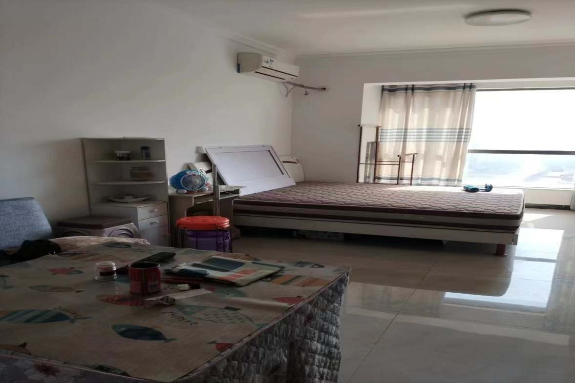 鸿浩达吉星广场(秀石街)  1室1厅1卫    20.8万室内图