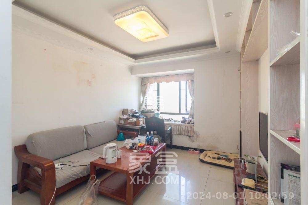 深业睿城  1室1厅1卫    1500.0元/月室内图1