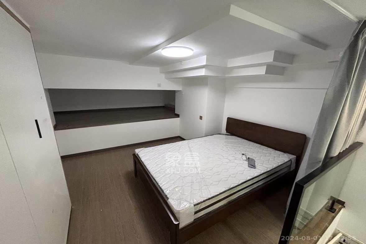 碧桂园印象  2室2厅1卫    2300.0元/月室内图