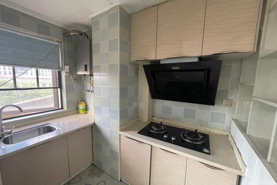 中建御山和苑  1室1厅1卫   1200.00元/月室内图