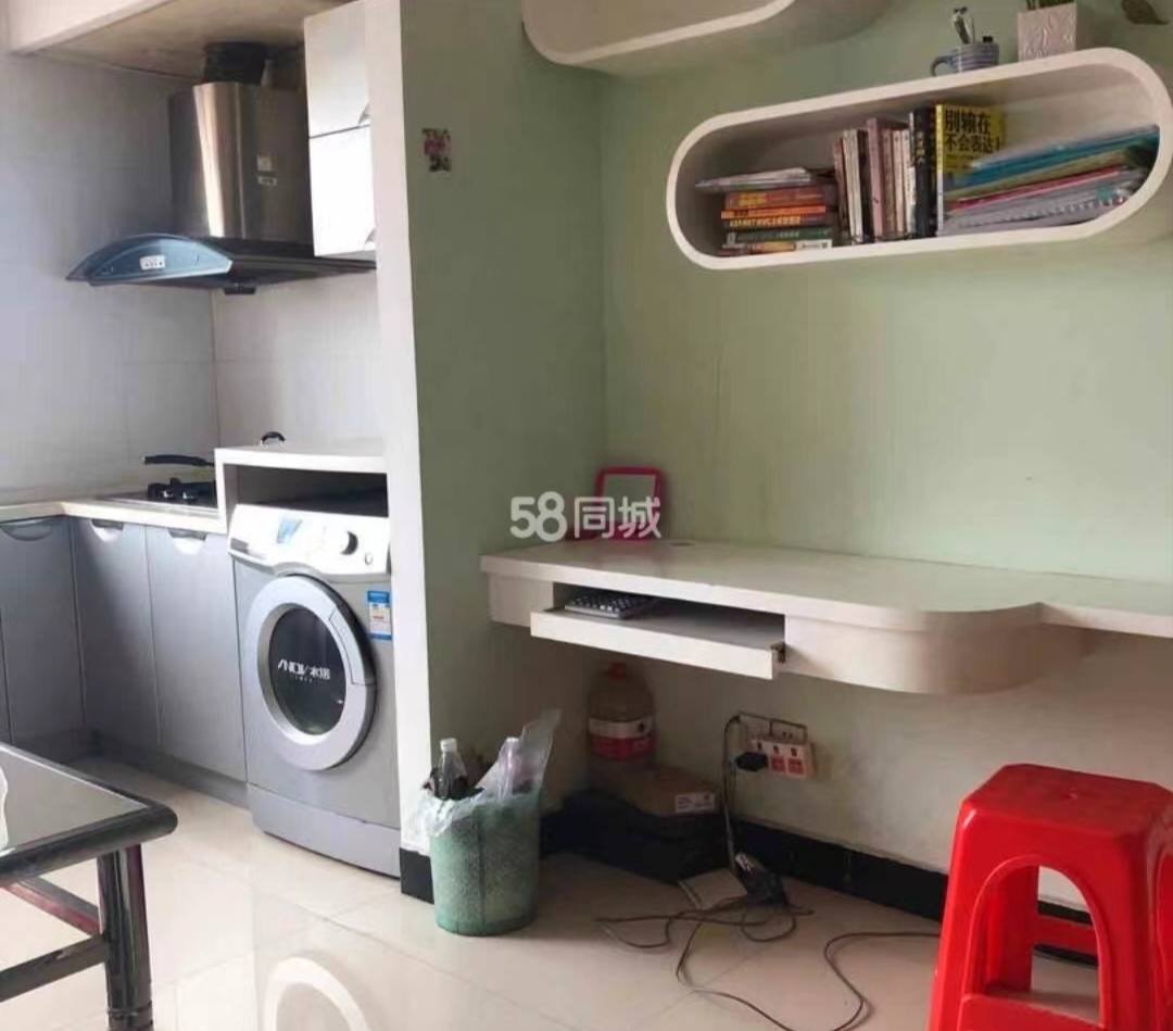 星海名都  1室1厅1卫    800.0元/月室内图