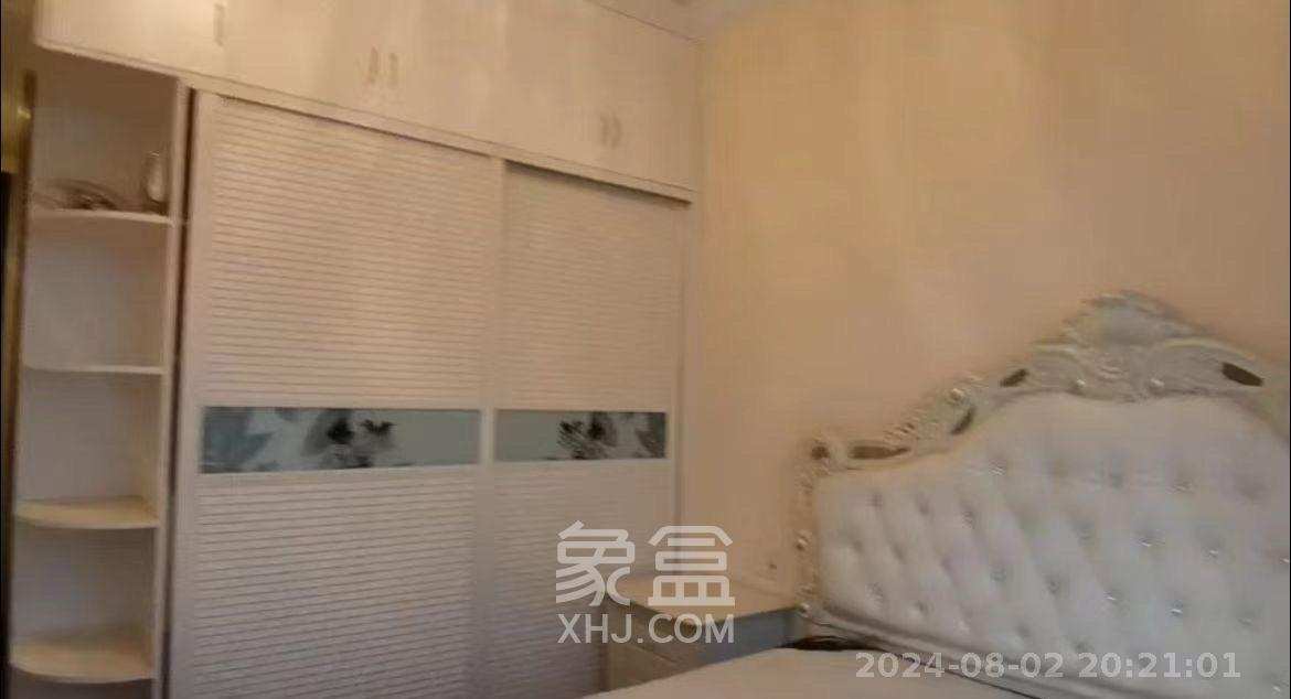 恒大江湾  3室2厅2卫    2480.0元/月室内图