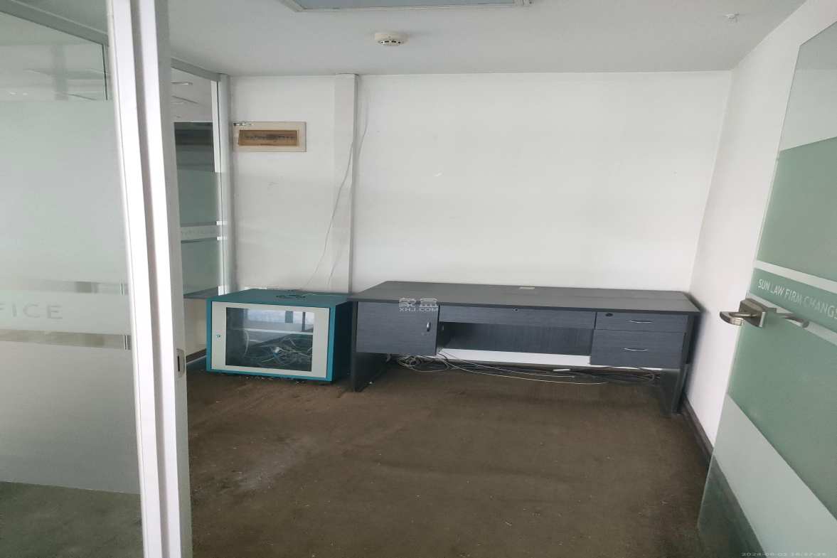 中天广场  1室1厅1卫    22000.0元/月室内图