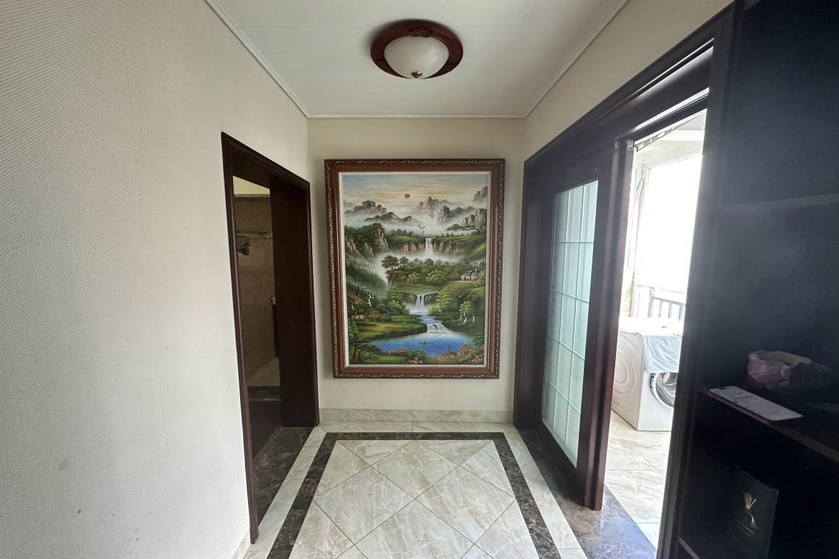 建设鑫苑  4室2厅2卫    2200.0元/月室内图