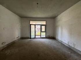 国土鑫苑  4室2厅2卫    146.0万