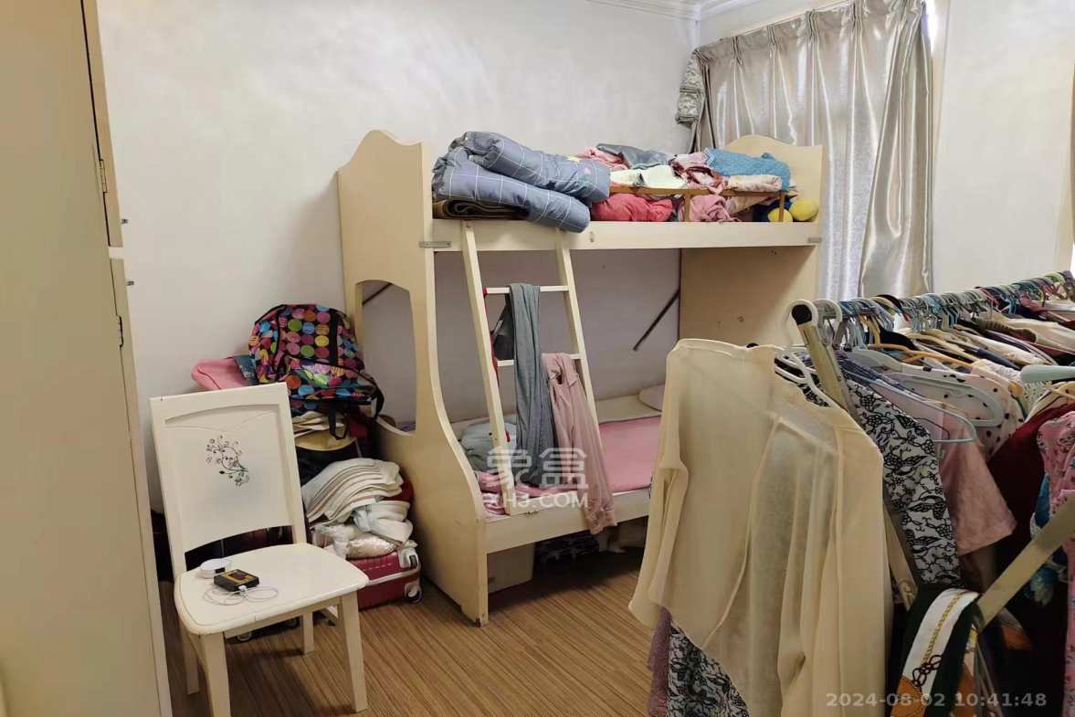 汇丰小区  3室2厅2卫   45.00万室内图